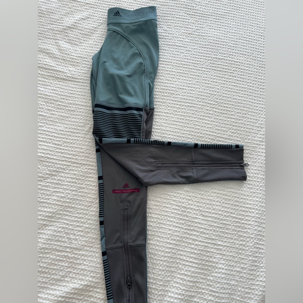 Adidas workout legging